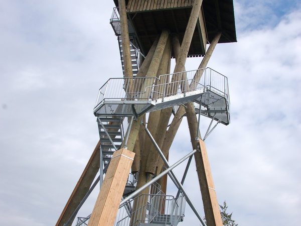 Der Hasenhornturm in Todtnau � Karin Meier
