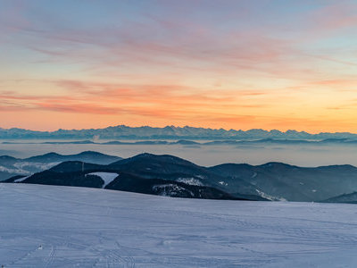 &copy; Klaus Hansen